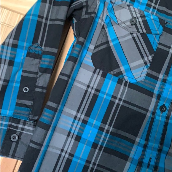 EUC!! Boys Tony Hawk button down, sz small - Picture 3 of 5
